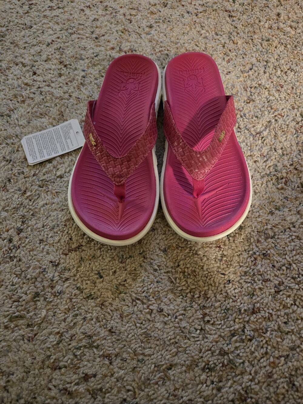 Womens KuaiLu Flip Flops: Size 8
